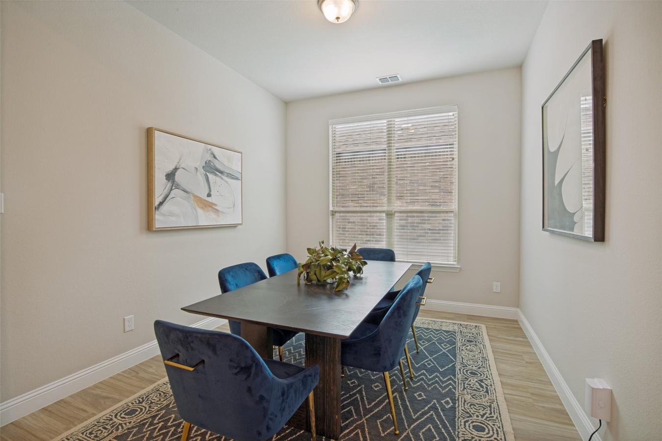 Welcome to 809 Cromwell Drive, a beautifully maintained HistoryMaker H – image 11