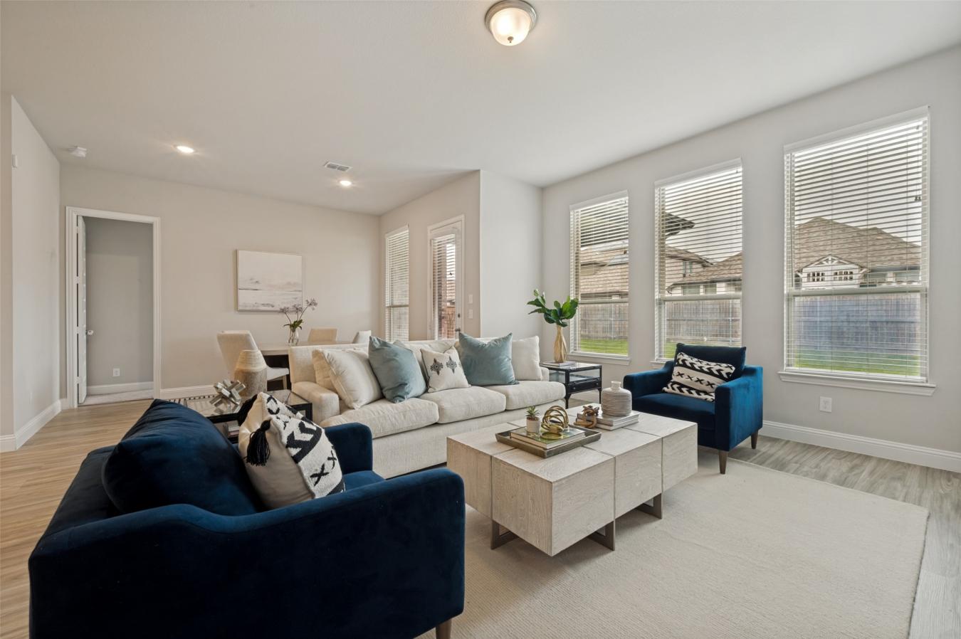 Welcome to 809 Cromwell Drive, a beautifully maintained HistoryMaker H – image 20