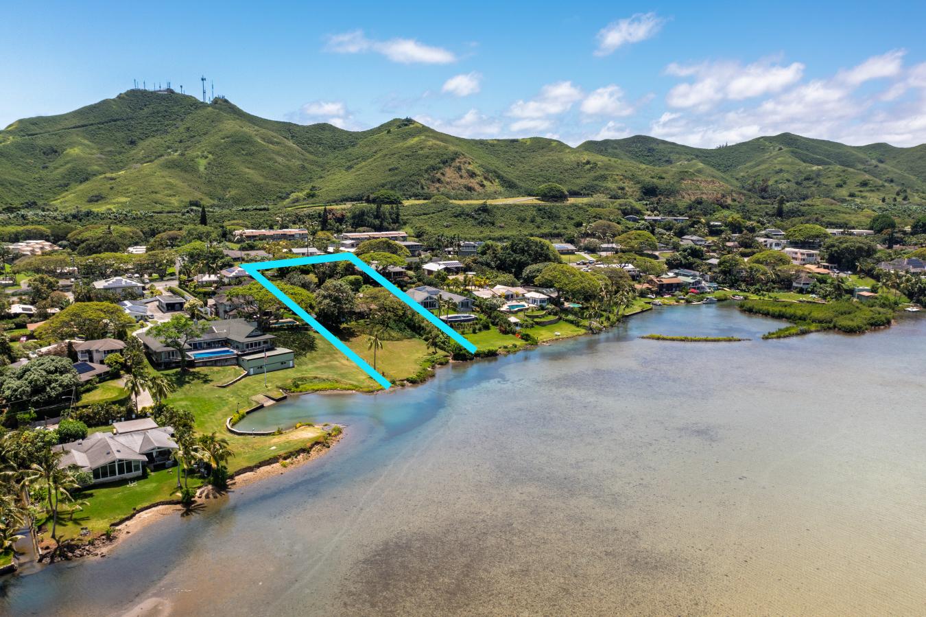 A rare opportunity to create a legacy waterfront estate on one of Kane – image 9