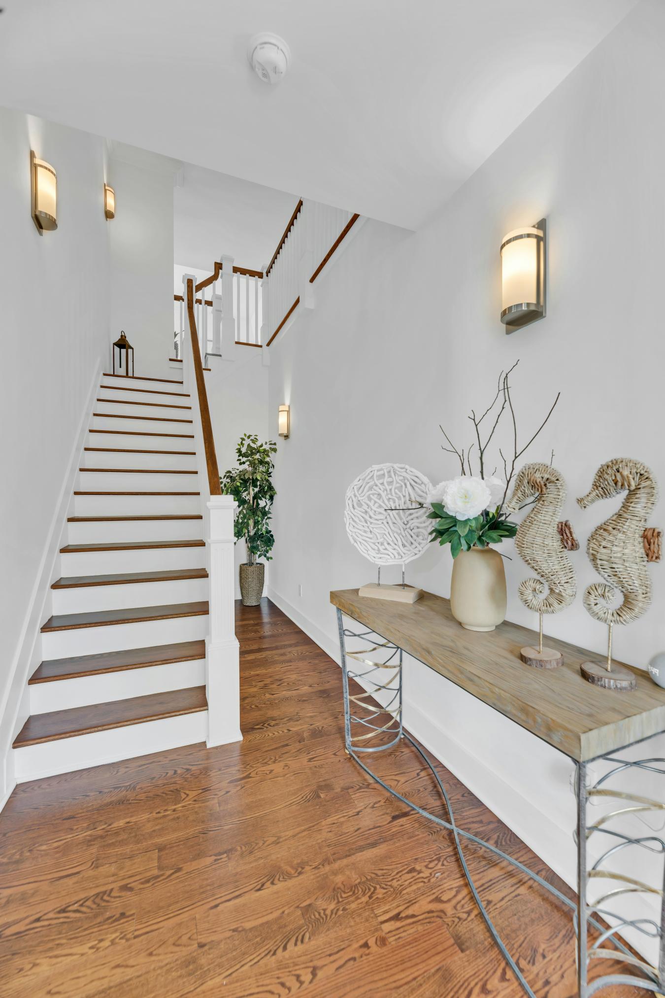 51 Island Point, City Island, NY, 10464, United States, 3 Bedrooms Bedrooms, ,3 BathroomsBathrooms,Residential,For Sale,51 Island Point,228233