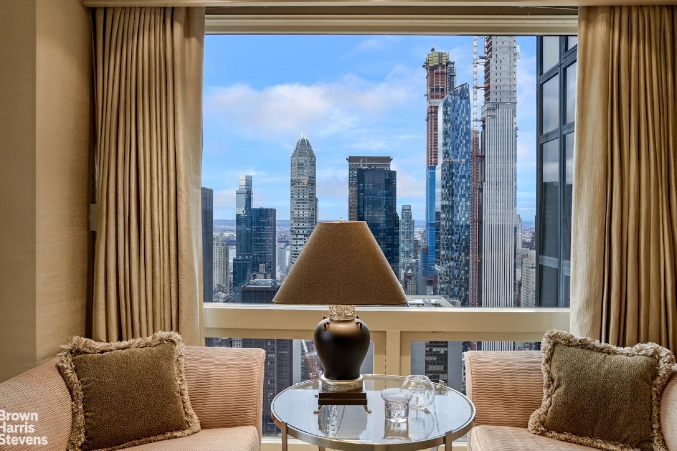 721 FIFTH AVENUE, New York, NY, 10022, United States, 2 Bedrooms Bedrooms, ,2 BathroomsBathrooms,Residential,For Sale,721 FIFTH AVENUE,228244