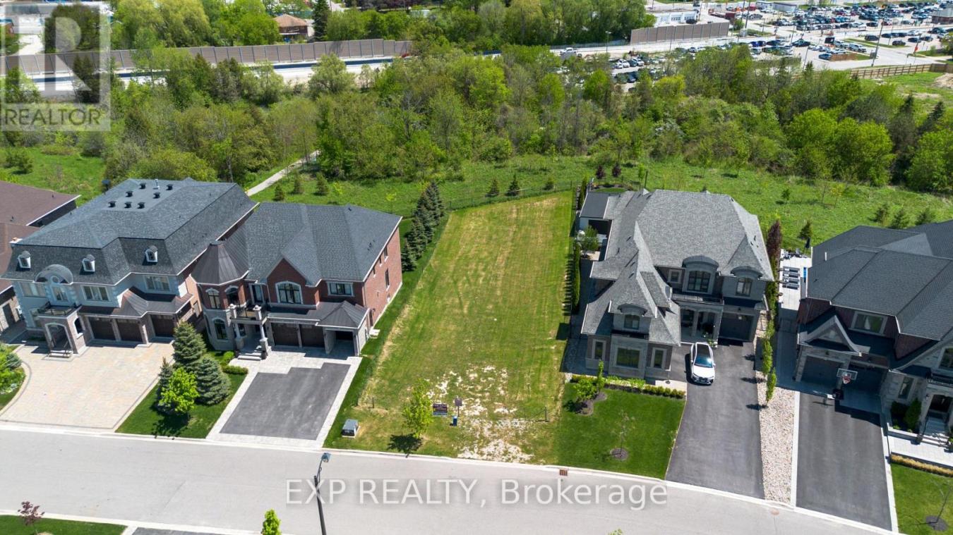 25 Hogan Court, King (King City), ON, L7B1C9, Canada, ,Residential,For Sale,25 Hogan Court,N13442670