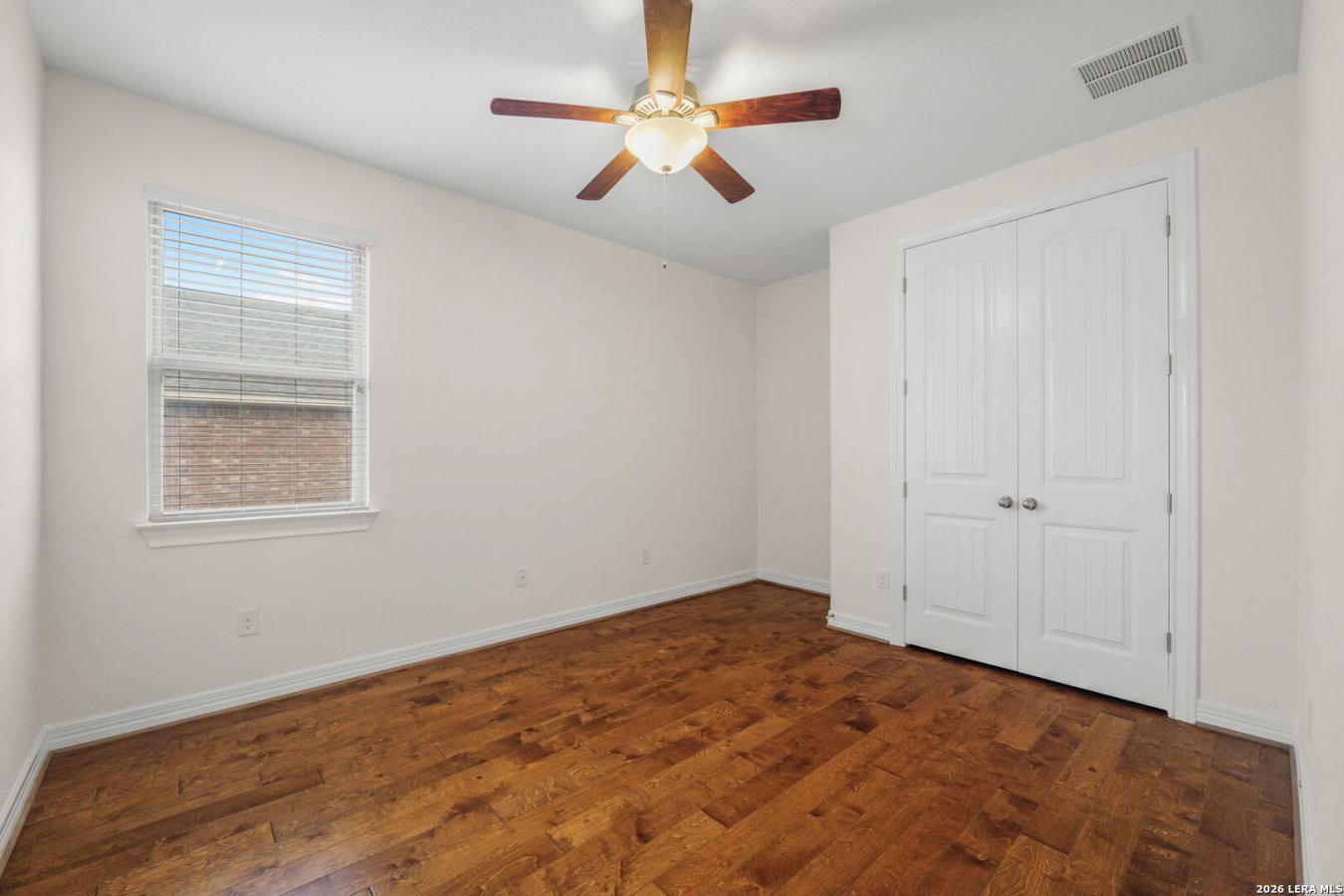 Located in the highly desired gated community of Westwinds Lone Star i – image 16