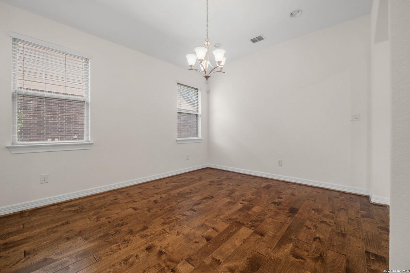 Located in the highly desired gated community of Westwinds Lone Star i – image 4