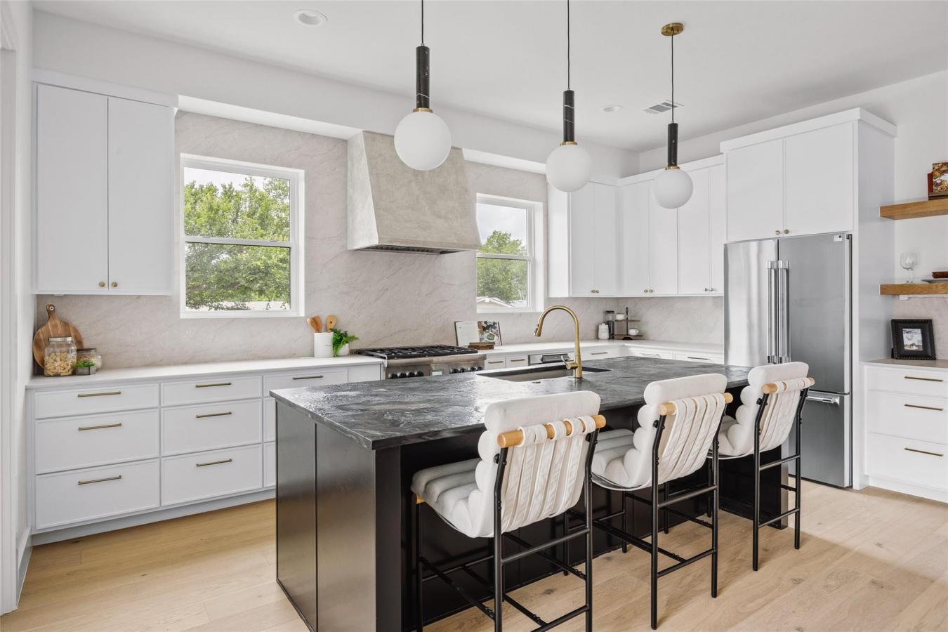 5104 Stone Gate Drive, Austin, Travis, 78721, United States, ,Residential,For Sale,5104 Stone Gate Drive,228311