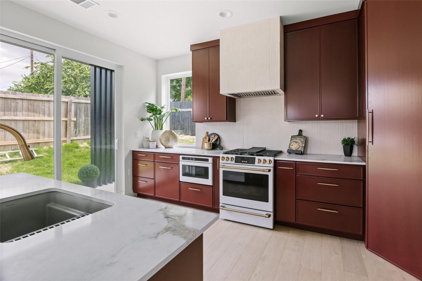 5104 Stone Gate Drive, Austin, Travis, 78721, United States, 3 Bedrooms Bedrooms, ,2 BathroomsBathrooms,Residential,For Sale,5104 Stone Gate Drive,228312