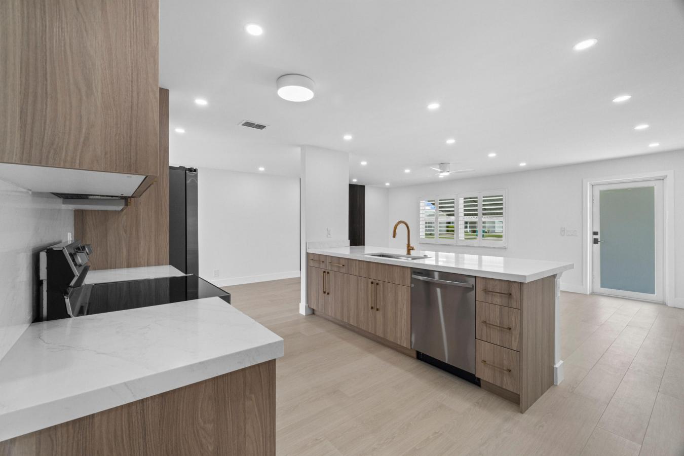 1304 SW 23rd Street, Boynton Beach, FL, 33426, United States, 2 Bedrooms Bedrooms, ,2 BathroomsBathrooms,Residential,For Sale,1304 SW 23rd Street,B26037007