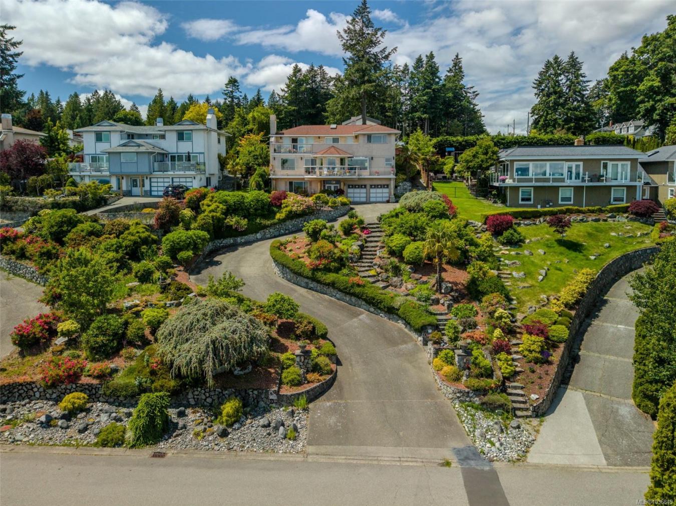 5200 Polson Terrace, Saanich, Saanich, V8Y 2C6, Canada, 5 Bedrooms Bedrooms, ,4 BathroomsBathrooms,Residential,For Sale,5200 Polson Terrace,1036849