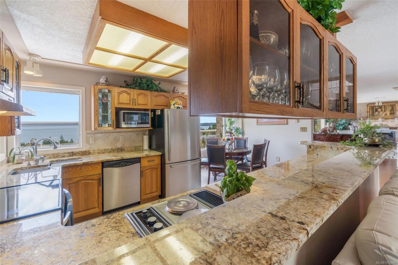 5200 Polson Terrace, Saanich, Saanich, V8Y 2C6, Canada, 5 Bedrooms Bedrooms, ,4 BathroomsBathrooms,Residential,For Sale,5200 Polson Terrace,1036849