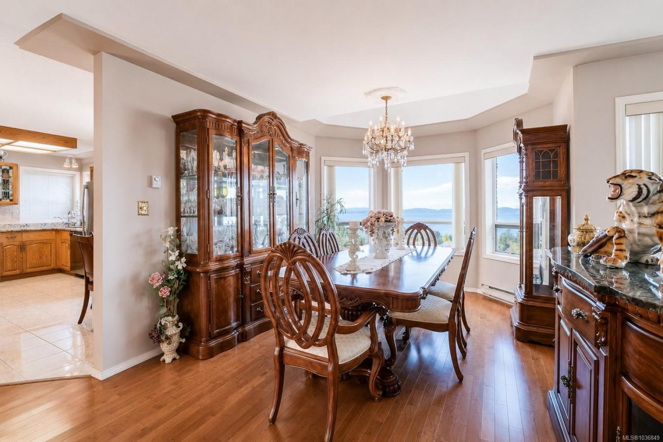 5200 Polson Terrace, Saanich, Saanich, V8Y 2C6, Canada, 5 Bedrooms Bedrooms, ,4 BathroomsBathrooms,Residential,For Sale,5200 Polson Terrace,1036849