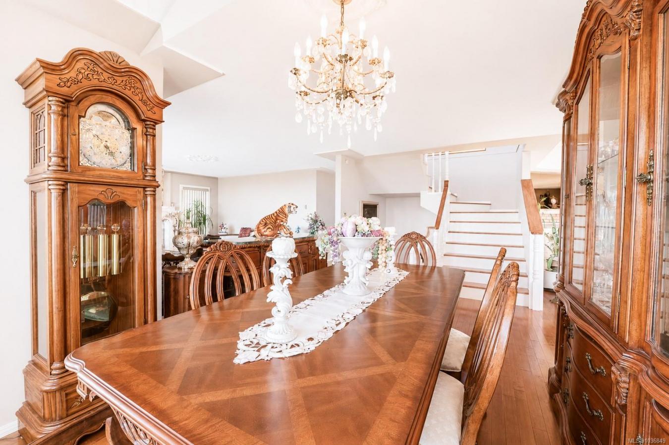 5200 Polson Terrace, Saanich, Saanich, V8Y 2C6, Canada, 5 Bedrooms Bedrooms, ,4 BathroomsBathrooms,Residential,For Sale,5200 Polson Terrace,1036849