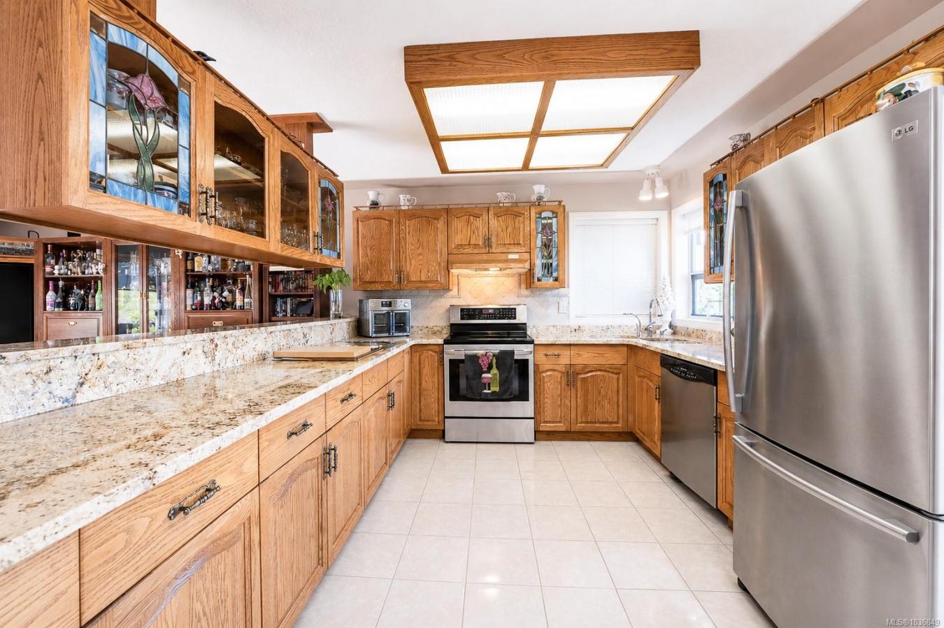 5200 Polson Terrace, Saanich, Saanich, V8Y 2C6, Canada, 5 Bedrooms Bedrooms, ,4 BathroomsBathrooms,Residential,For Sale,5200 Polson Terrace,1036849