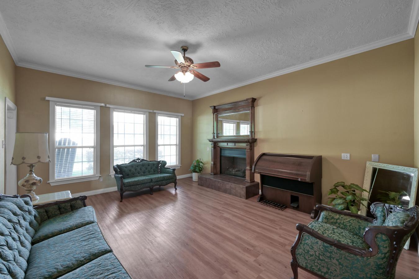 144 Wood Farm Road, Huntsville, Walker, 77320, United States, 5 Bedrooms Bedrooms, ,2 BathroomsBathrooms,Residential,For Sale,144 Wood Farm Road,67425066
