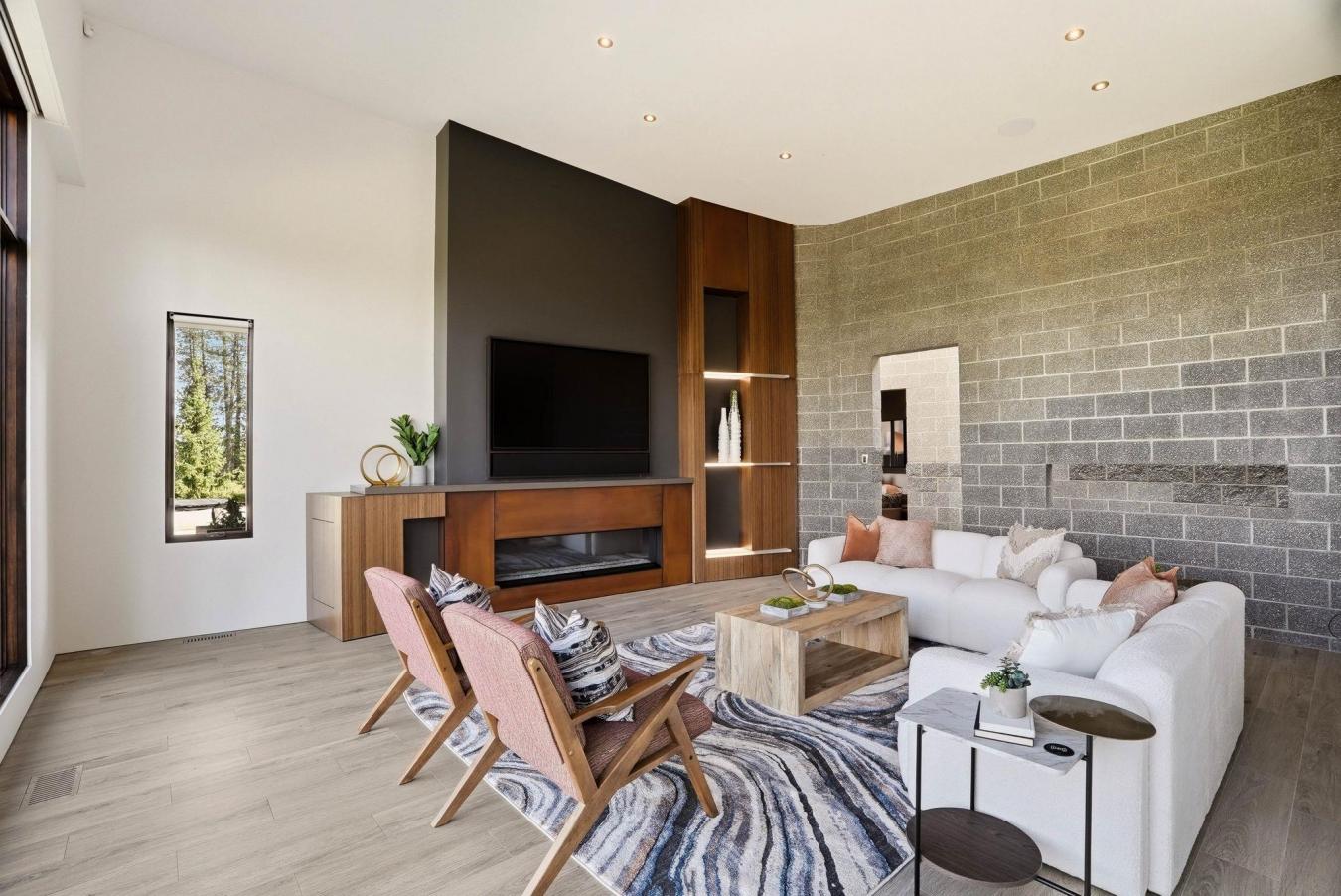 The Canyon House is a private world unto itself. Forty-six acres of Pa – image 7