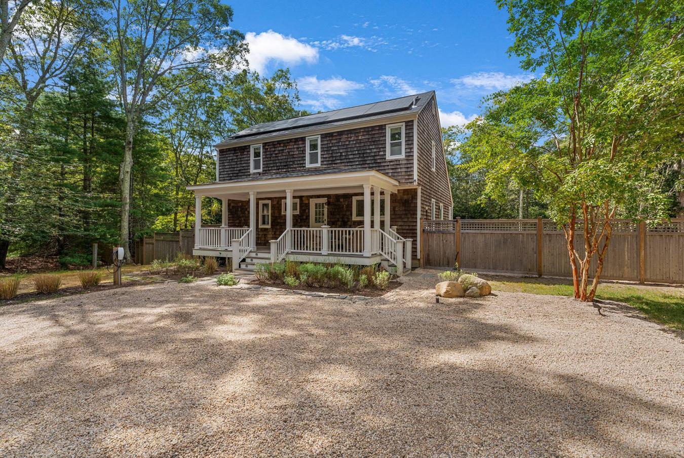 34 Harbor Boulevard, Springs, NY, 11937, United States, 3 Bedrooms Bedrooms, ,2 BathroomsBathrooms,Residential,For Sale,34 Harbor Boulevard,228369