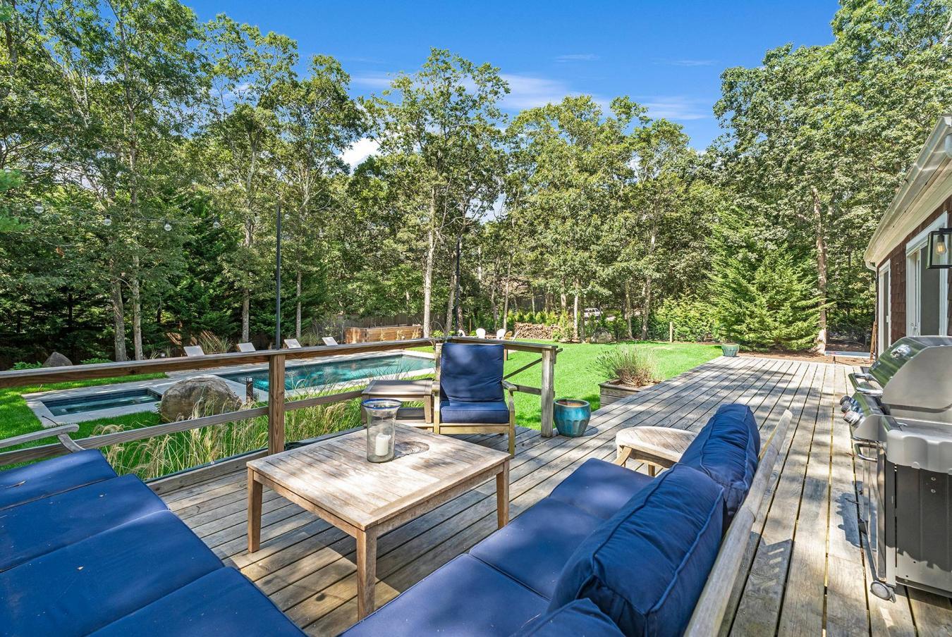 34 Harbor Boulevard, Springs, NY, 11937, United States, 3 Bedrooms Bedrooms, ,2 BathroomsBathrooms,Residential,For Sale,34 Harbor Boulevard,228369