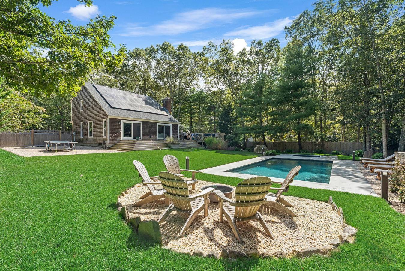 34 Harbor Boulevard, Springs, NY, 11937, United States, 3 Bedrooms Bedrooms, ,2 BathroomsBathrooms,Residential,For Sale,34 Harbor Boulevard,228369