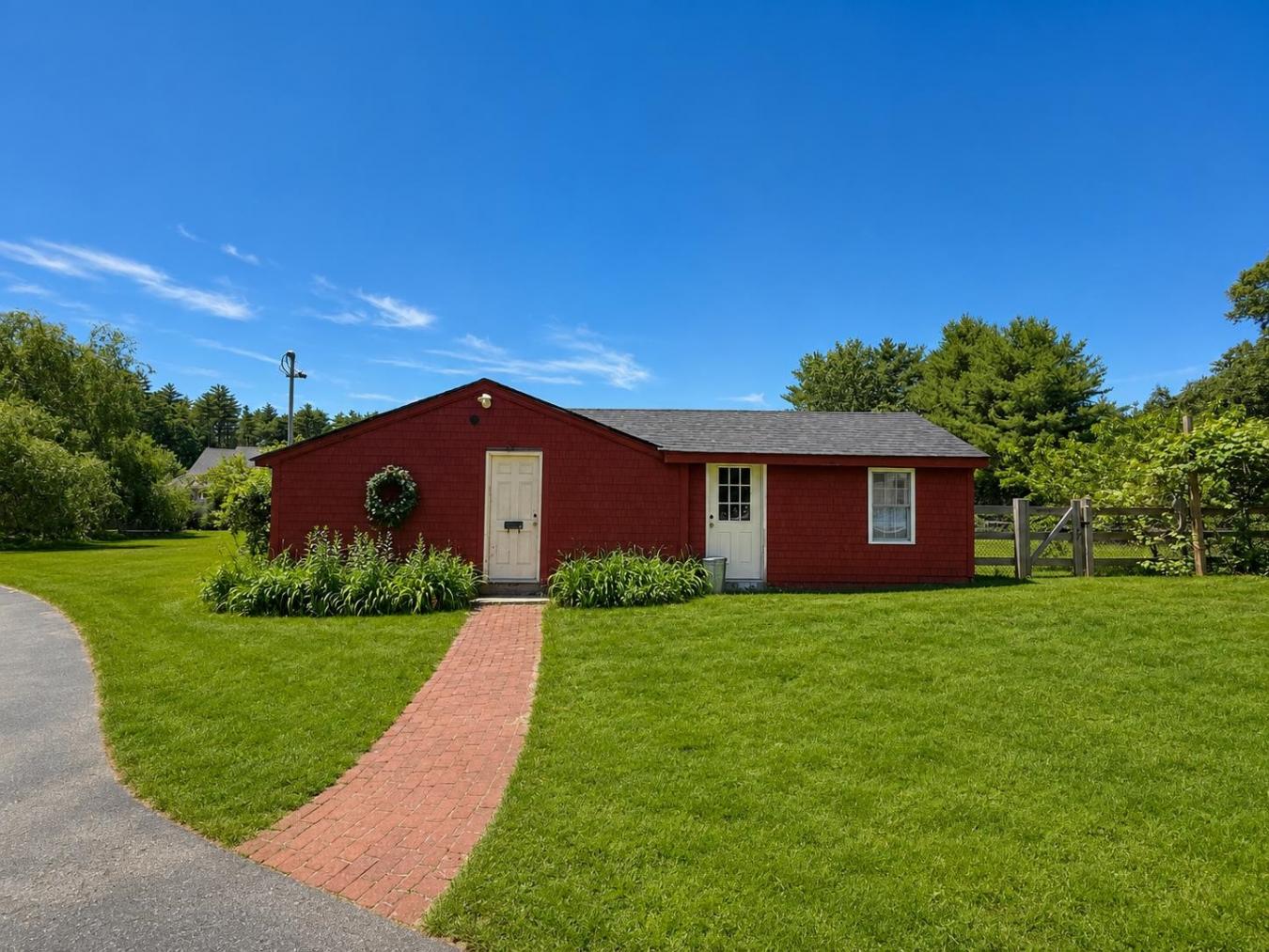 1 Smith Lane, Amherst, NH-Hillsborough, 03031, United States, 4 Bedrooms Bedrooms, ,2 BathroomsBathrooms,Residential,For Sale,1 Smith Lane,5096141