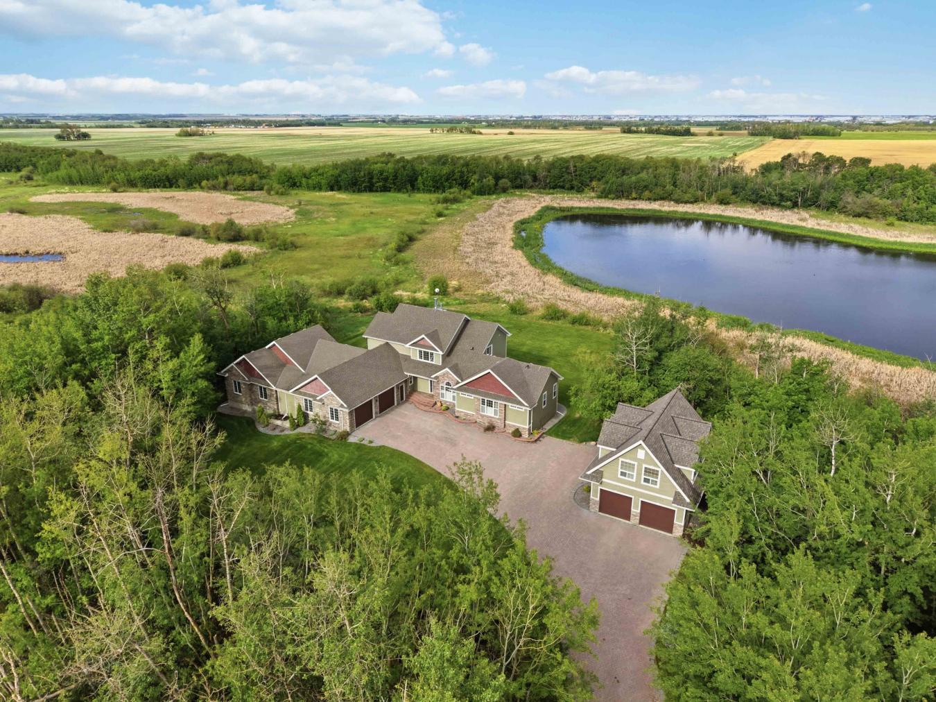50344 Range Road 243, Beaumont, Leduc County, T4X 0N5, Canada, ,5 BathroomsBathrooms,Residential,For Sale,50344 Range Road 243,E4494035