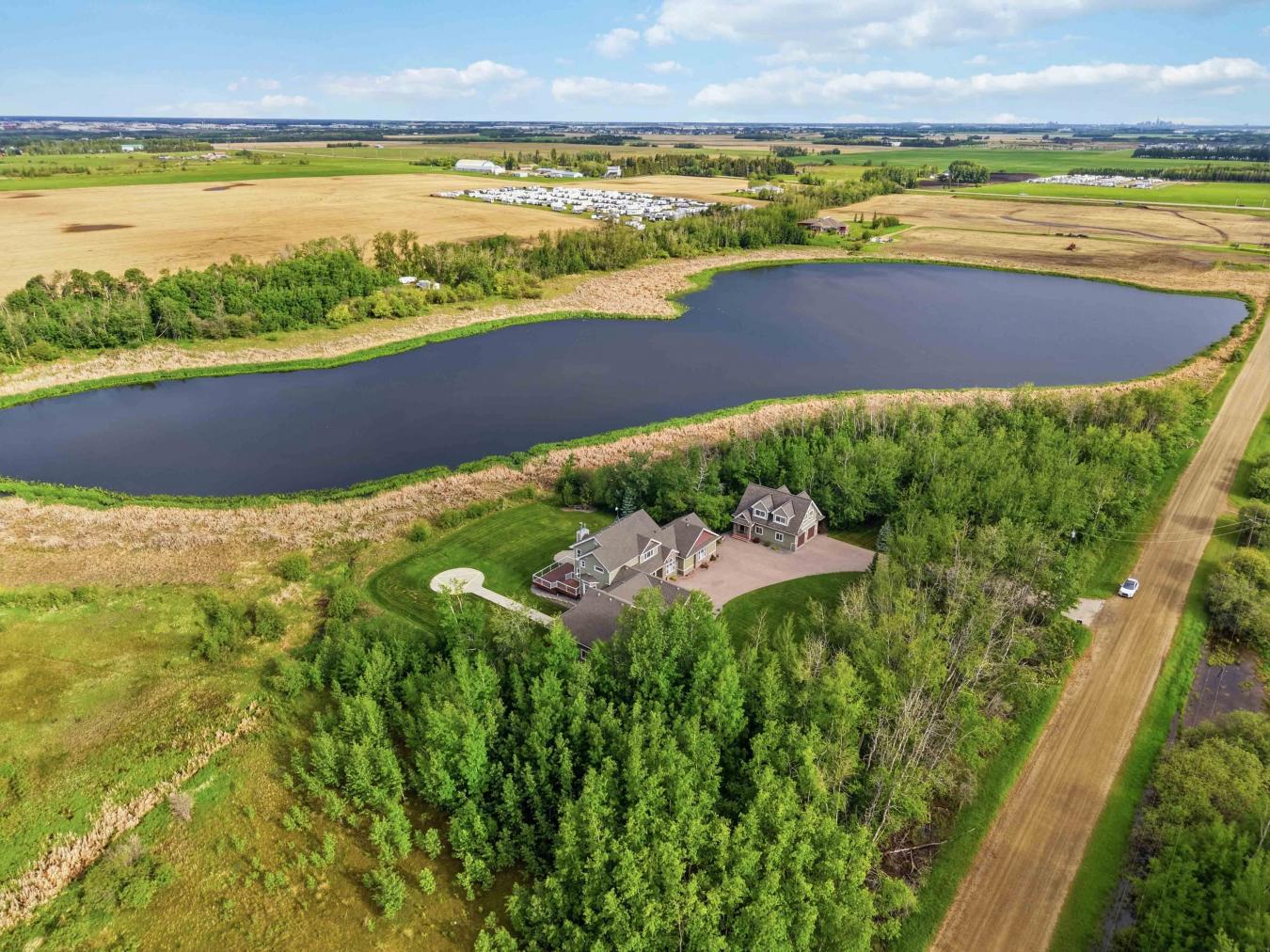 50344 Range Road 243, Beaumont, Leduc County, T4X 0N5, Canada, ,5 BathroomsBathrooms,Residential,For Sale,50344 Range Road 243,E4494035