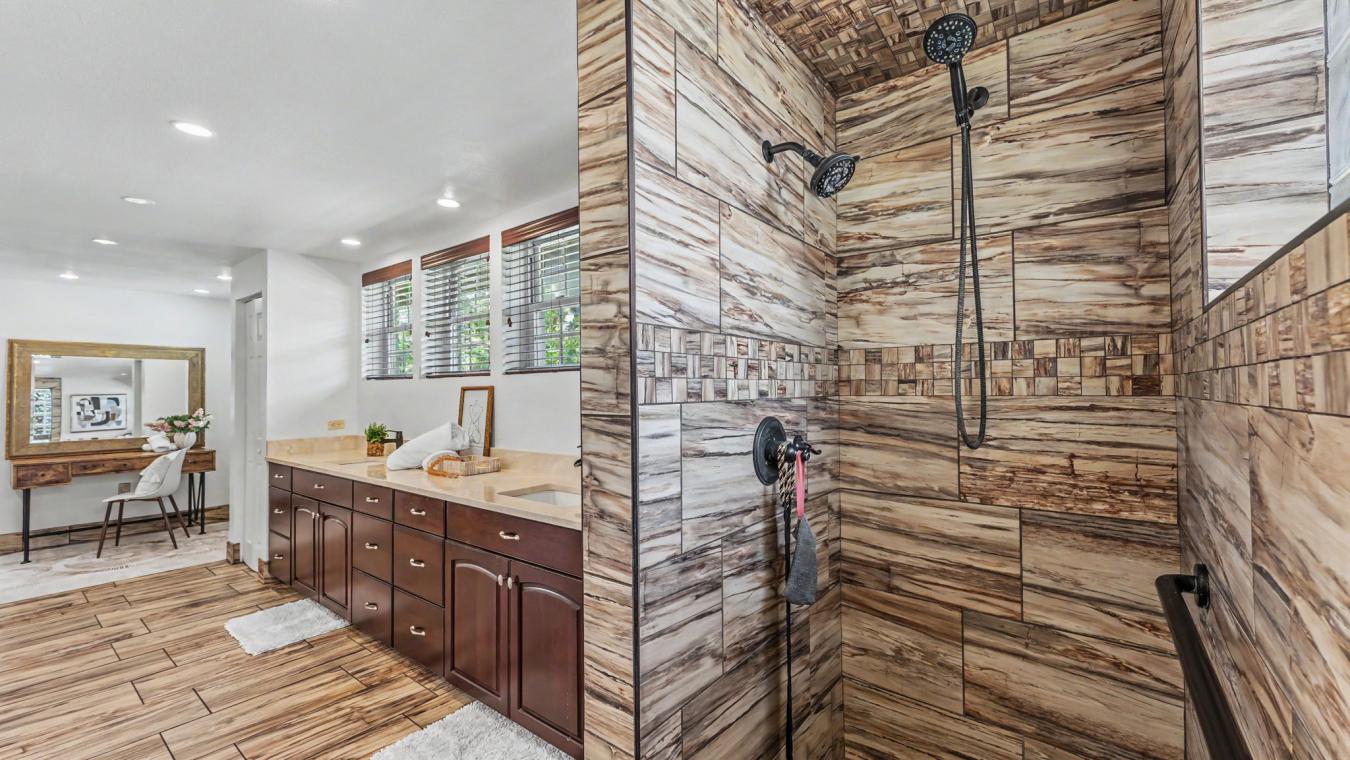 834 CUMBERLAND STREET, LAKELAND, POLK, 33801, United States, 4 Bedrooms Bedrooms, ,2 BathroomsBathrooms,Residential,For Sale,834 CUMBERLAND STREET,L4962869