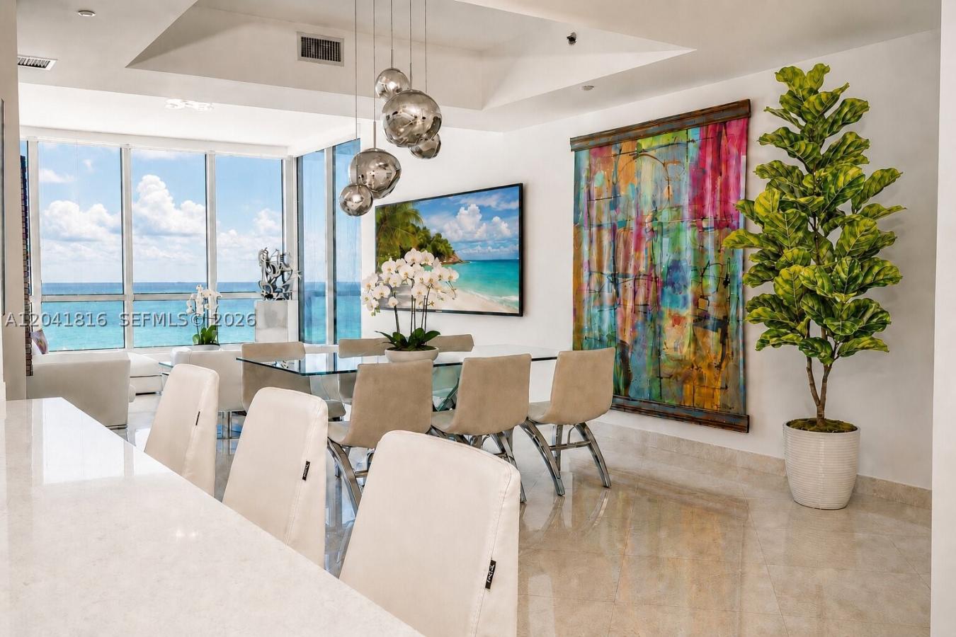 Rarely available: a fabulous modern fresh oceanfront 2-bed, 2.5-bath a – image 2