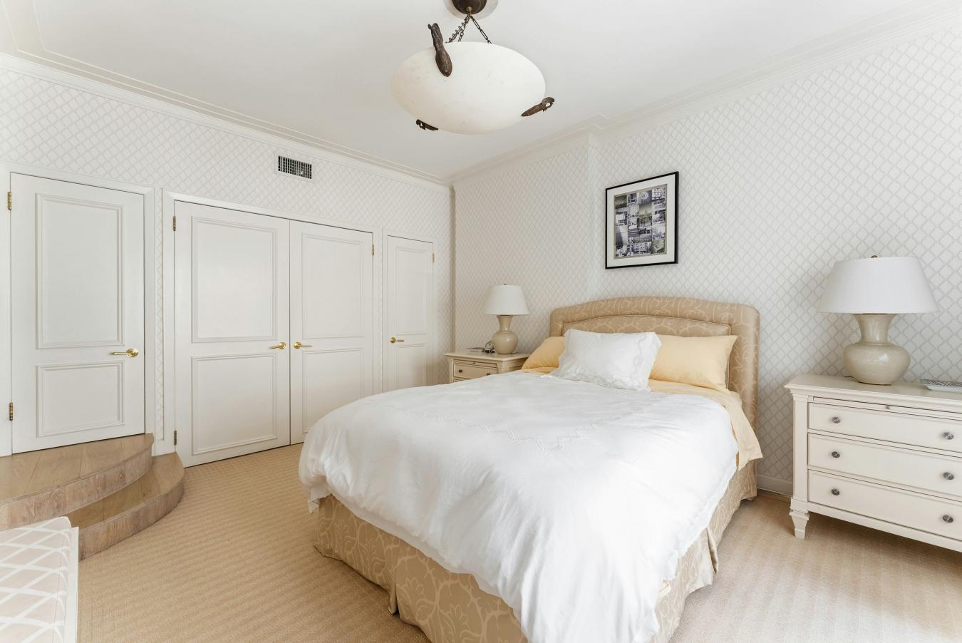 25 CENTRAL PARK WEST, New York, NY, 10023, United States, 4 Bedrooms Bedrooms, ,3 BathroomsBathrooms,Residential,For Sale,25 CENTRAL PARK WEST,228423