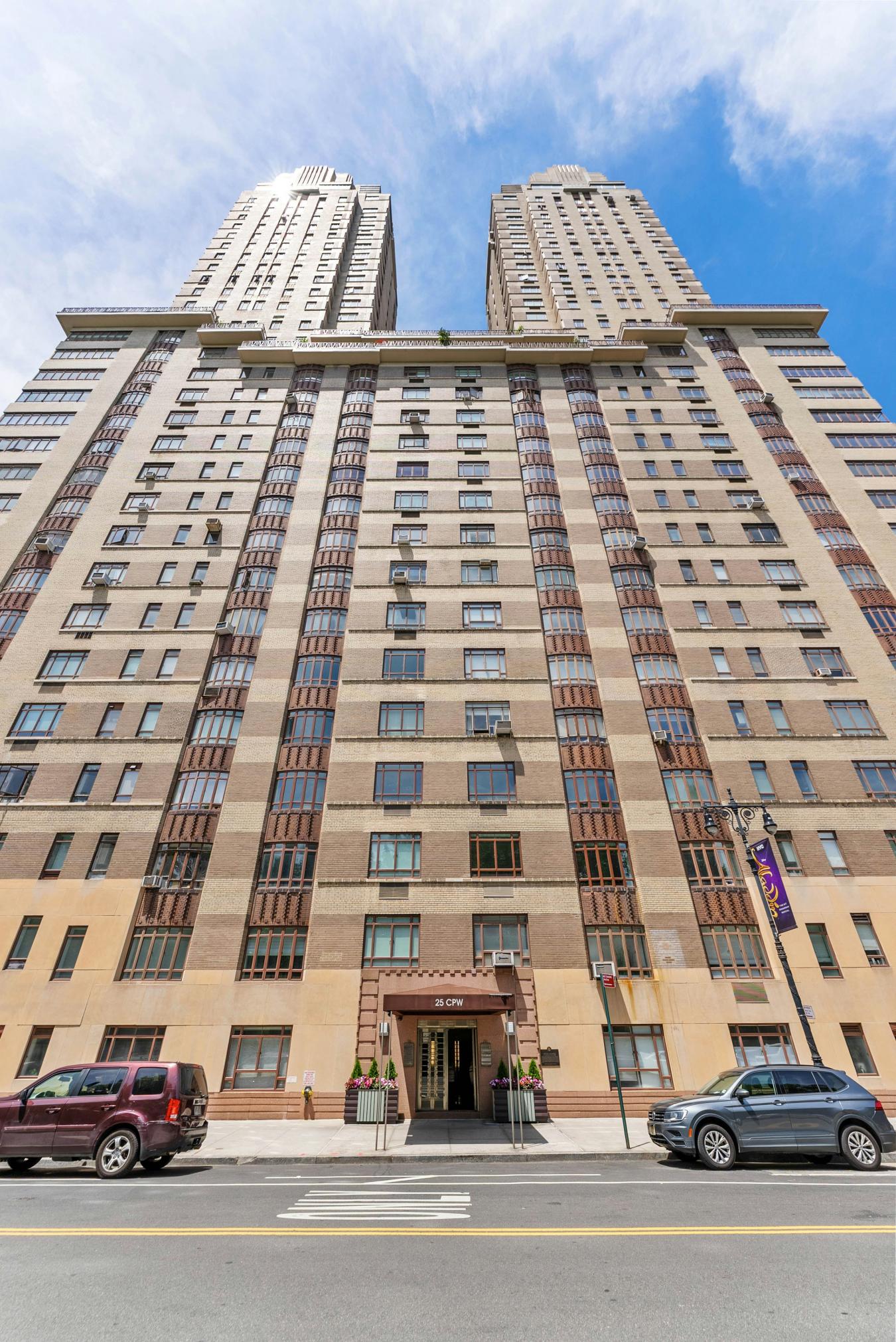 25 CENTRAL PARK WEST, New York, NY, 10023, United States, 4 Bedrooms Bedrooms, ,3 BathroomsBathrooms,Residential,For Sale,25 CENTRAL PARK WEST,228423