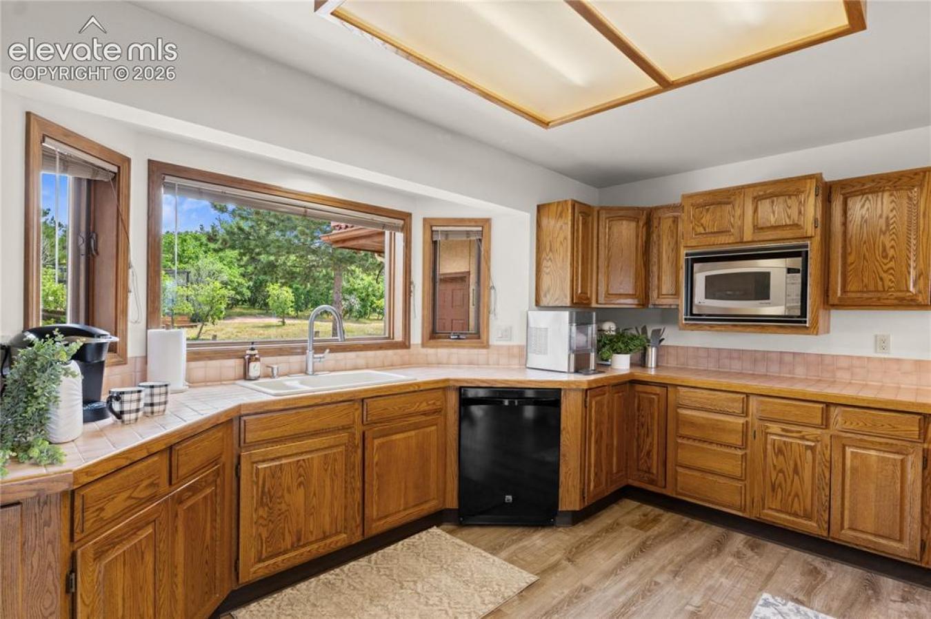 380 Scrub Oak, Monument, El Paso, 80132, United States, 4 Bedrooms Bedrooms, ,3 BathroomsBathrooms,Residential,For Sale,380 Scrub Oak,5685829