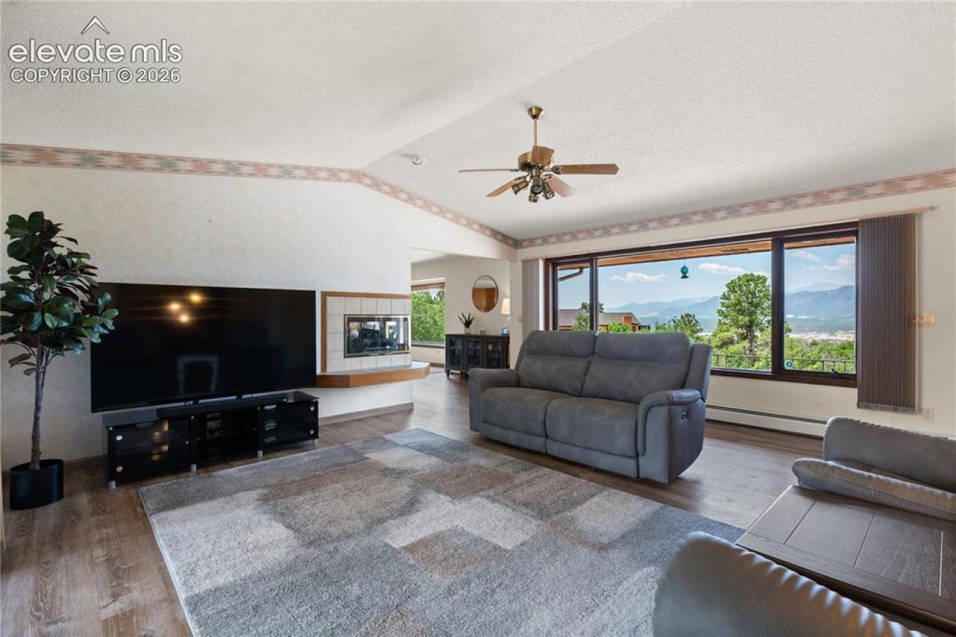 380 Scrub Oak, Monument, El Paso, 80132, United States, 4 Bedrooms Bedrooms, ,3 BathroomsBathrooms,Residential,For Sale,380 Scrub Oak,5685829