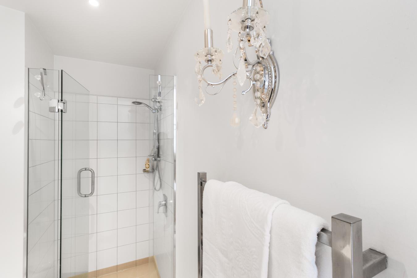 305/88 The Strand, Auckland, 1010, New Zealand, 2 Bedrooms Bedrooms, ,2 BathroomsBathrooms,Residential,For Sale,305/88 The Strand,228476