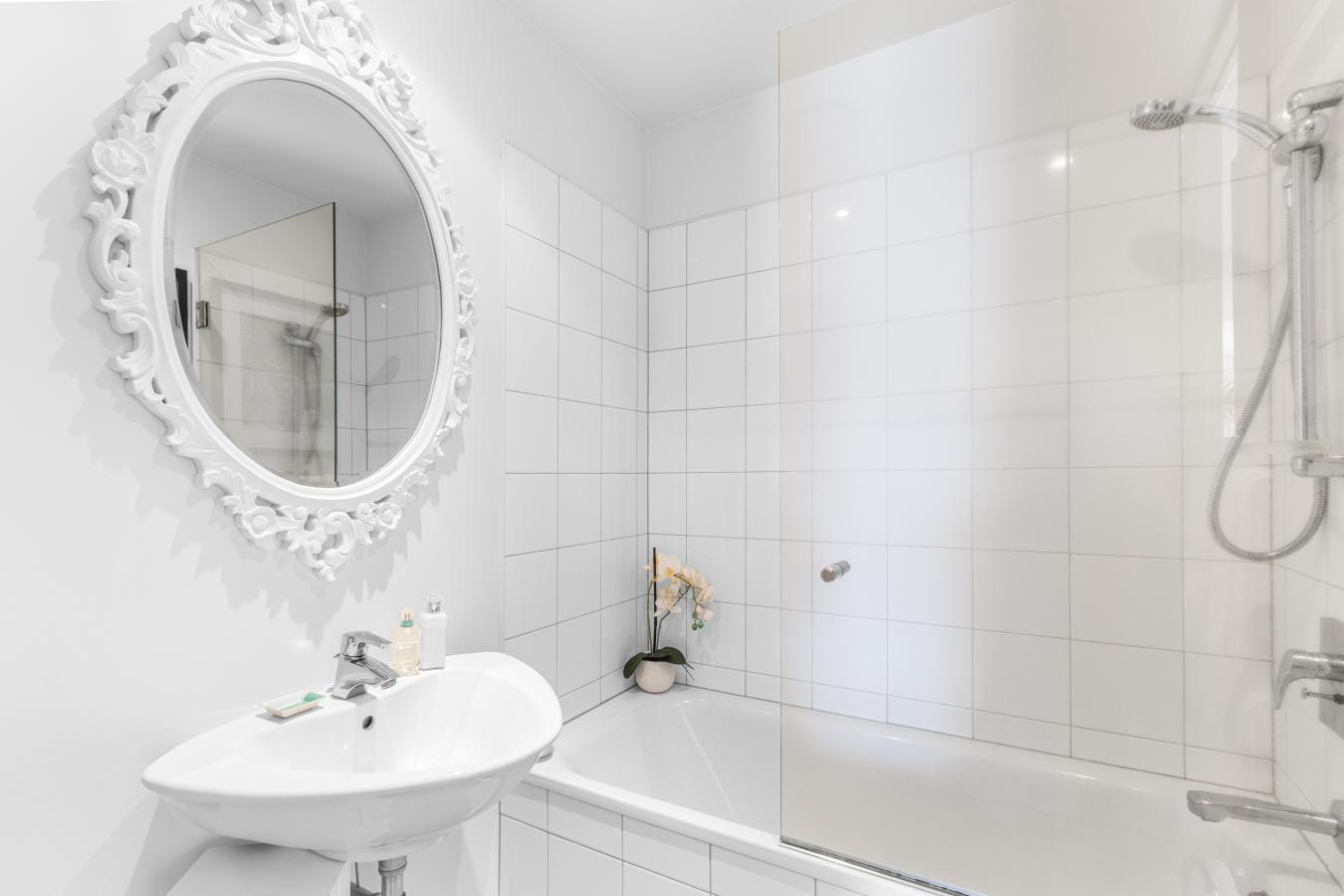 305/88 The Strand, Auckland, 1010, New Zealand, 2 Bedrooms Bedrooms, ,2 BathroomsBathrooms,Residential,For Sale,305/88 The Strand,228476