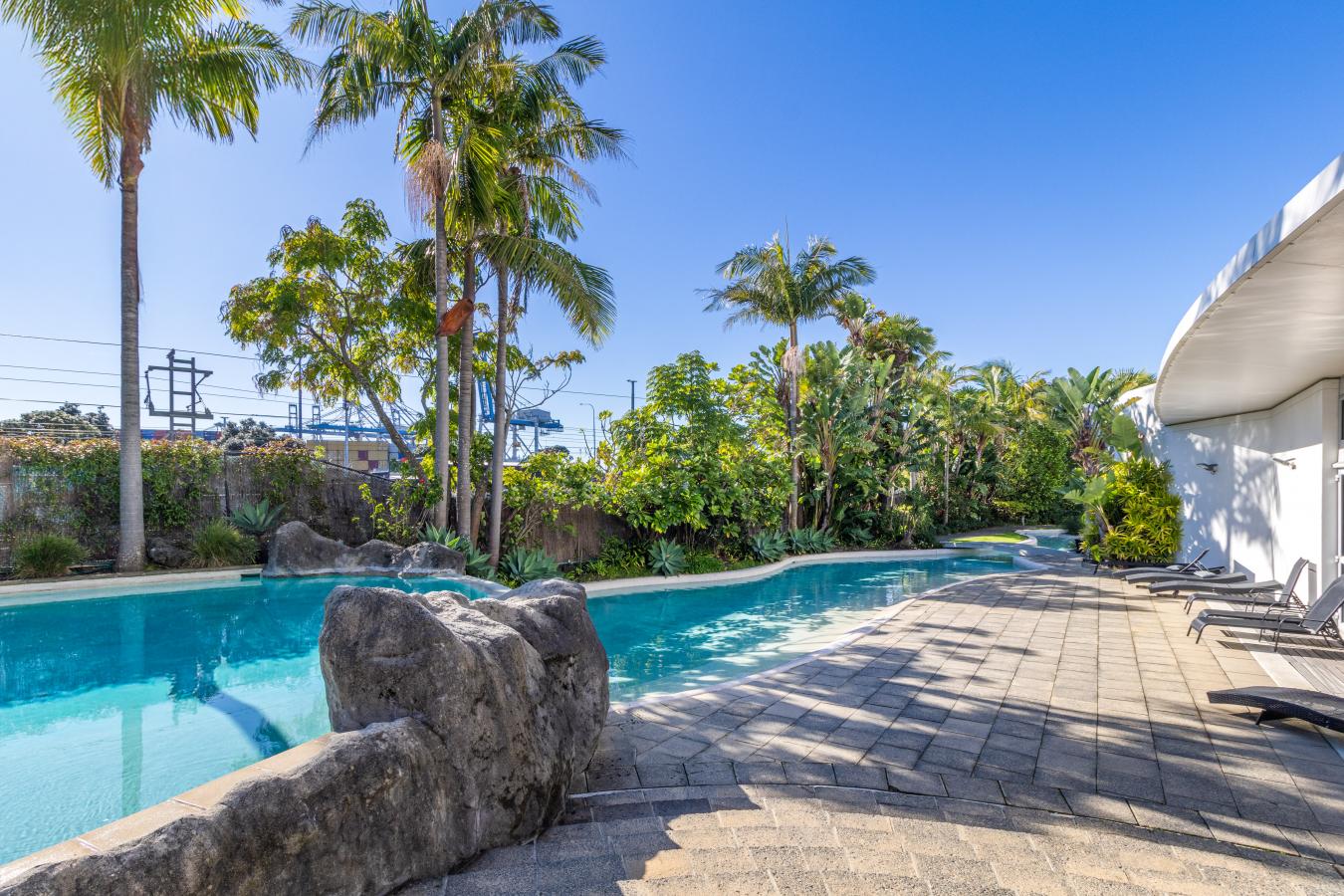 305/88 The Strand, Auckland, 1010, New Zealand, 2 Bedrooms Bedrooms, ,2 BathroomsBathrooms,Residential,For Sale,305/88 The Strand,228476