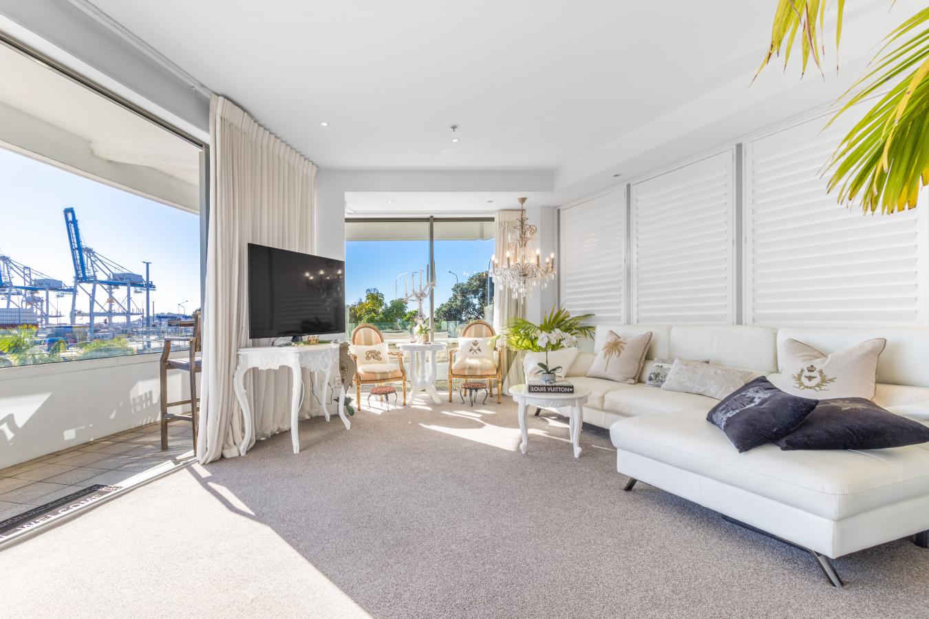 305/88 The Strand, Auckland, 1010, New Zealand, 2 Bedrooms Bedrooms, ,2 BathroomsBathrooms,Residential,For Sale,305/88 The Strand,228476