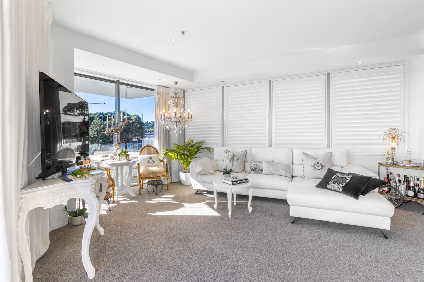 305/88 The Strand, Auckland, 1010, New Zealand, 2 Bedrooms Bedrooms, ,2 BathroomsBathrooms,Residential,For Sale,305/88 The Strand,228476