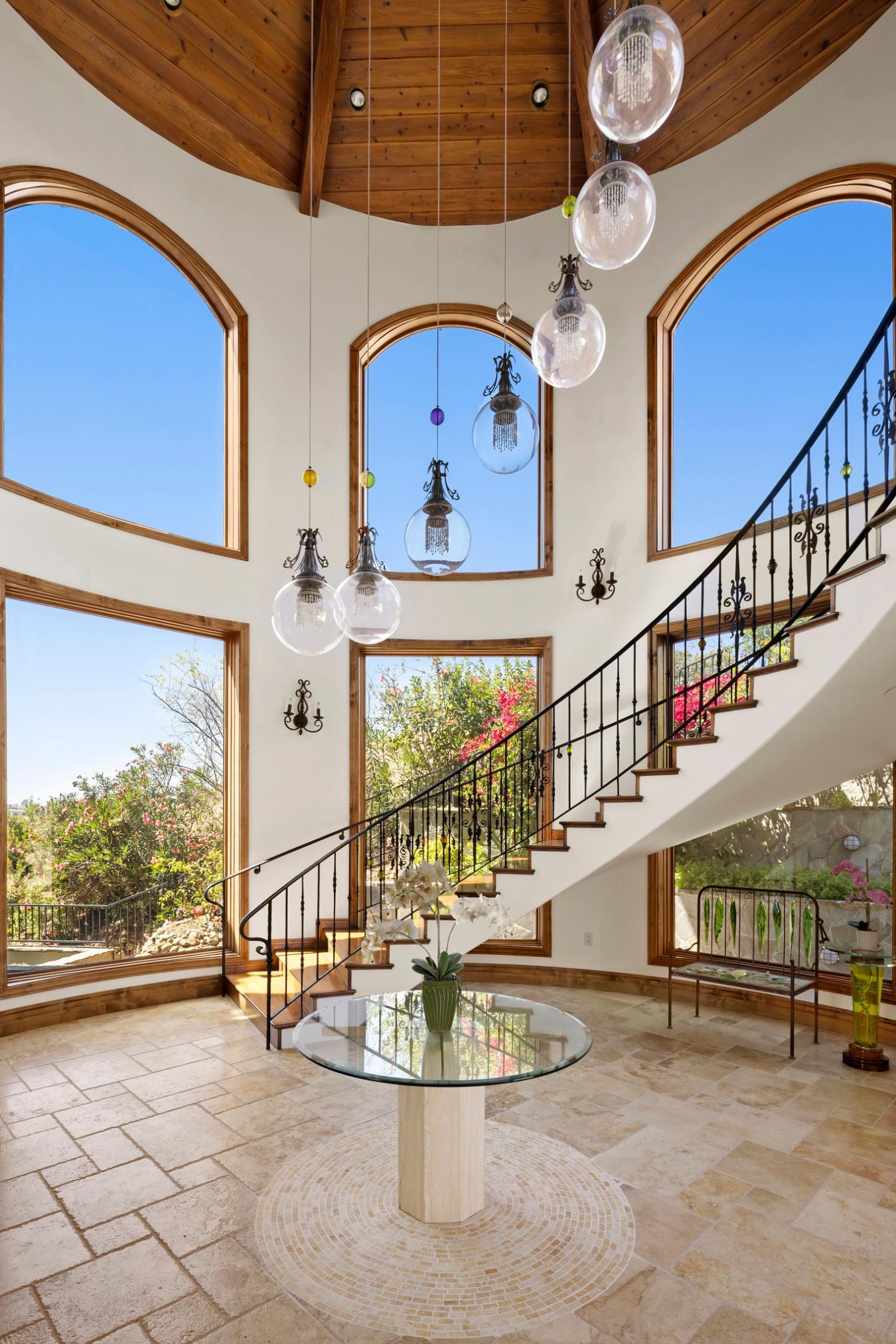 Perched at the end of the street with no neighboring homes, this 10,00 – image 6