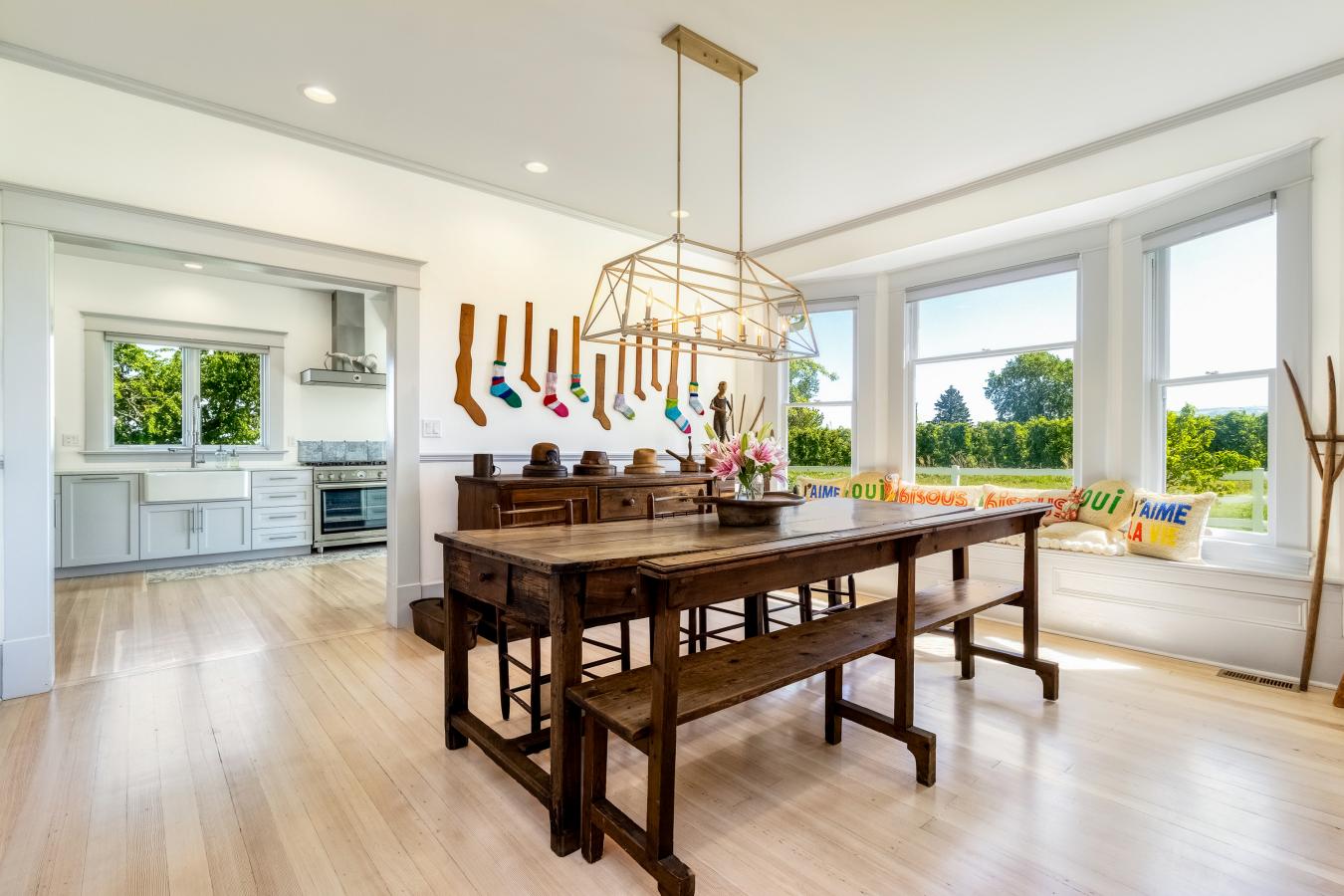 This is your opportunity to own a fully restored historic estate in on – image 11