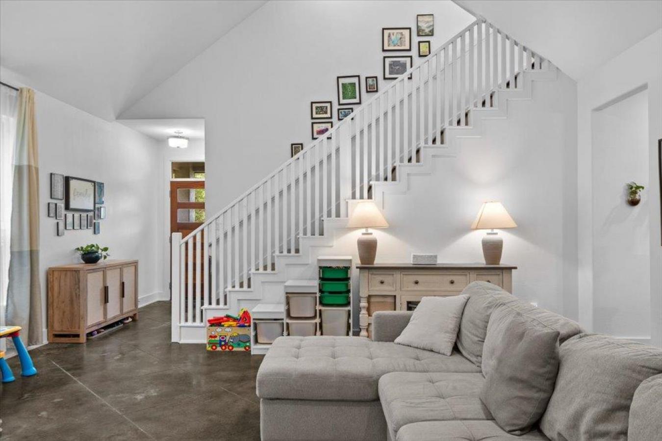 10304 Twin Lake Cir, Dripping Springs, Travis, 78620, United States, 3 Bedrooms Bedrooms, ,2 BathroomsBathrooms,Residential,For Sale,10304 Twin Lake Cir,1660779