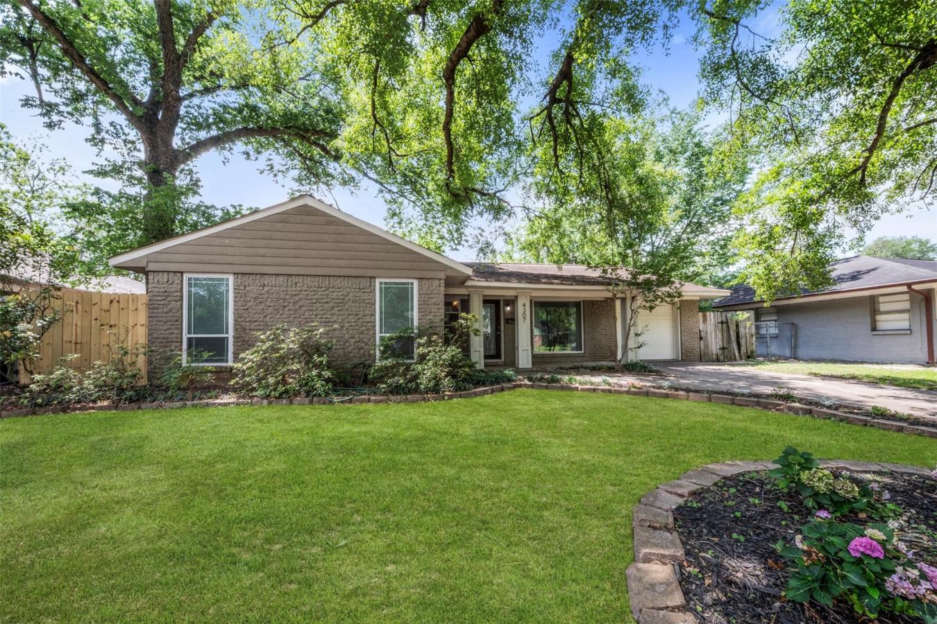 4307 Spellman Road, Houston, Harris, 77035, United States, 3 Bedrooms Bedrooms, ,1 BathroomBathrooms,Residential,For Sale,4307 Spellman Road,81092428