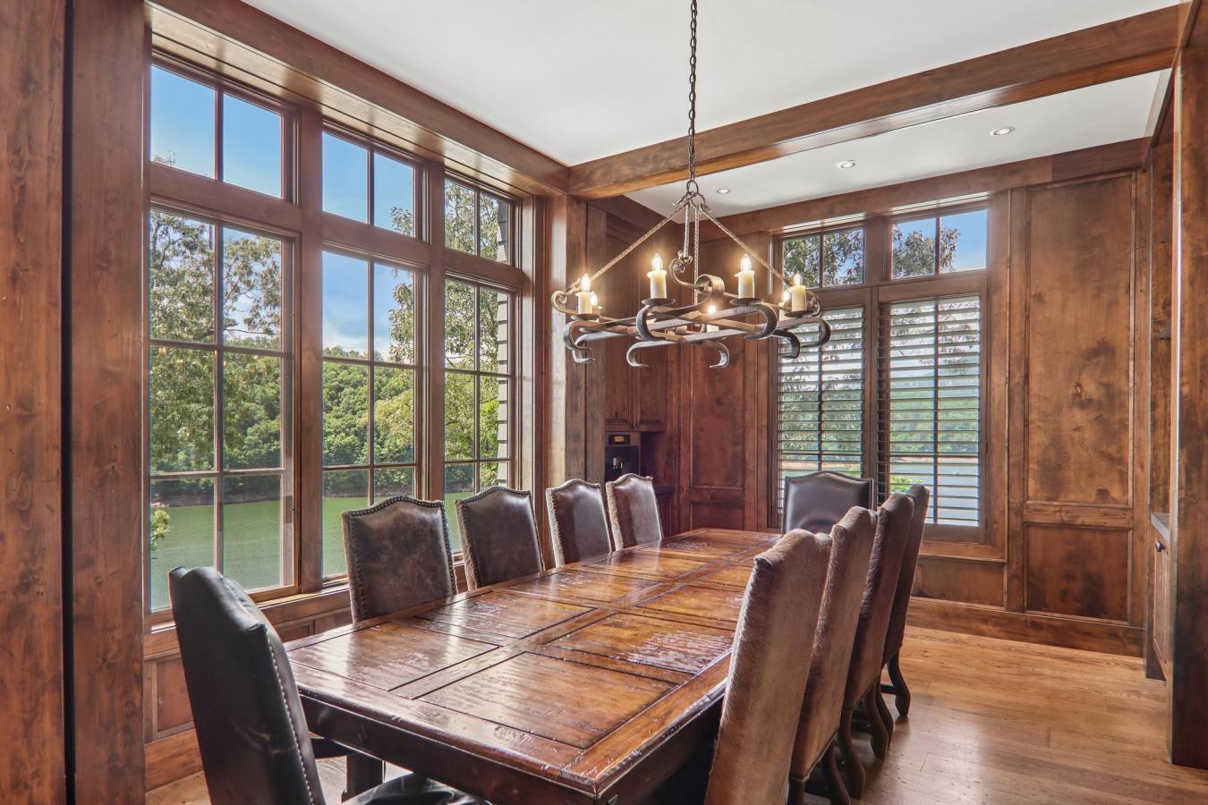 A rare lakefront legacy estate set within the prestigious wilderness c – image 14
