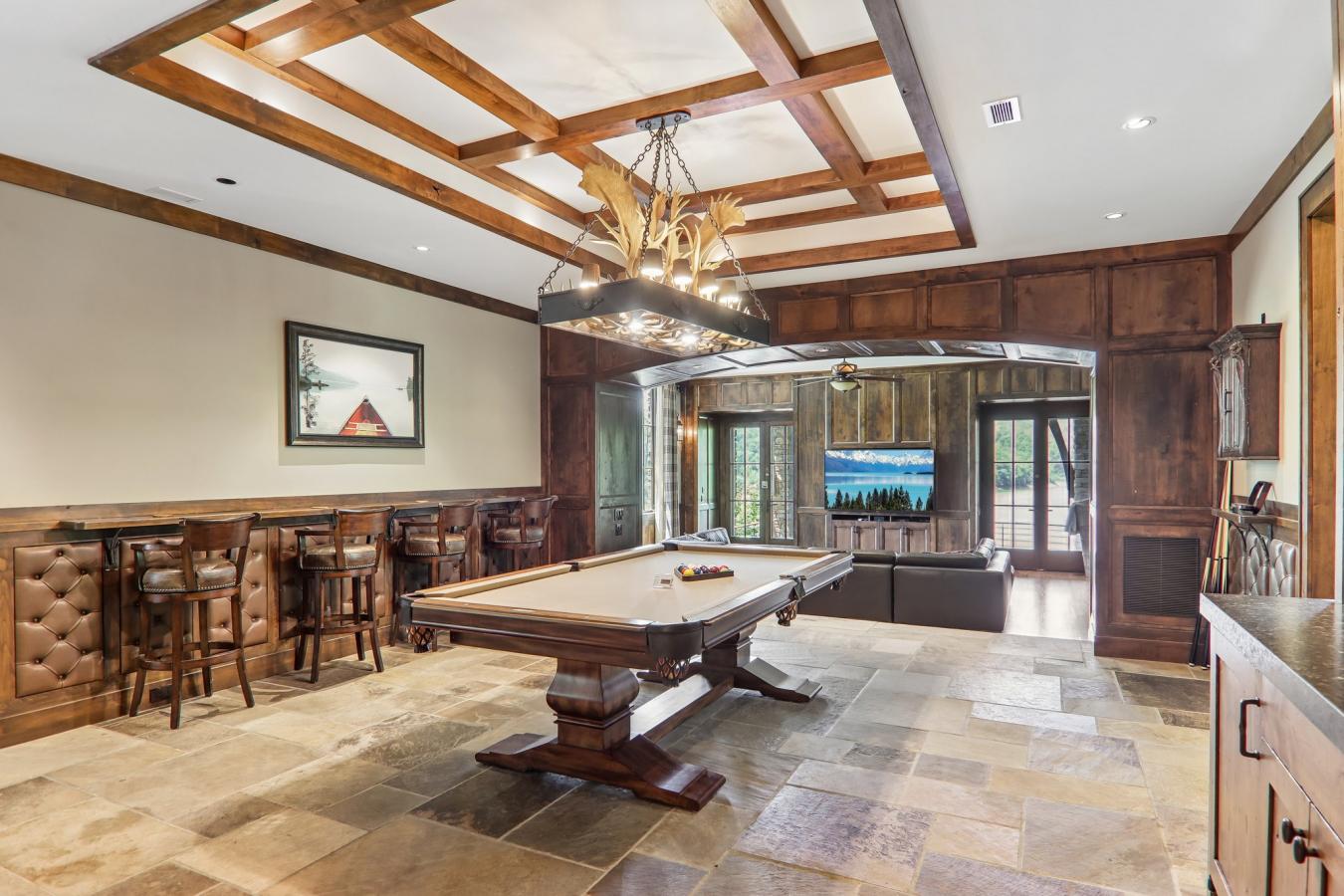 A rare lakefront legacy estate set within the prestigious wilderness c – image 20