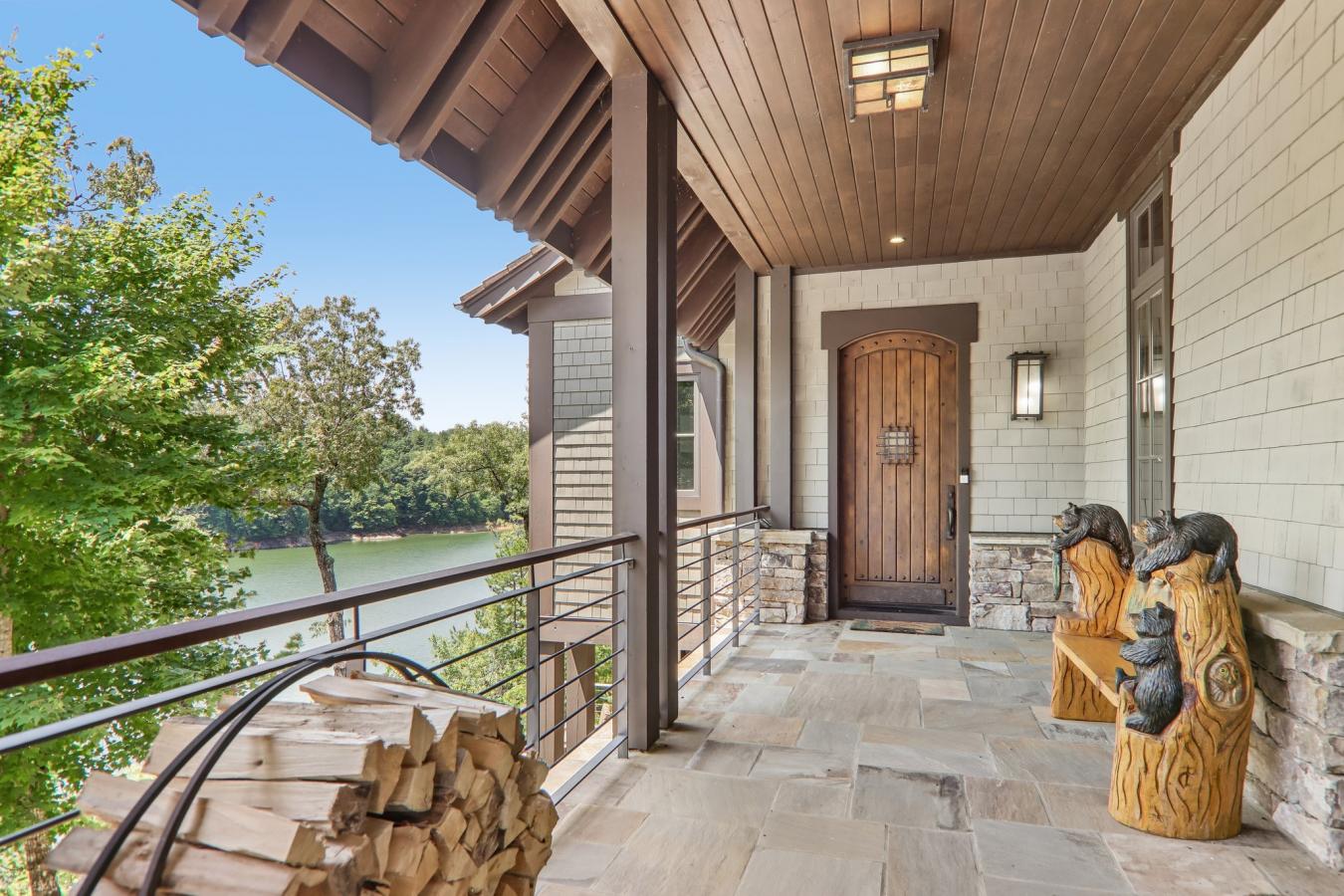 A rare lakefront legacy estate set within the prestigious wilderness c – image 4