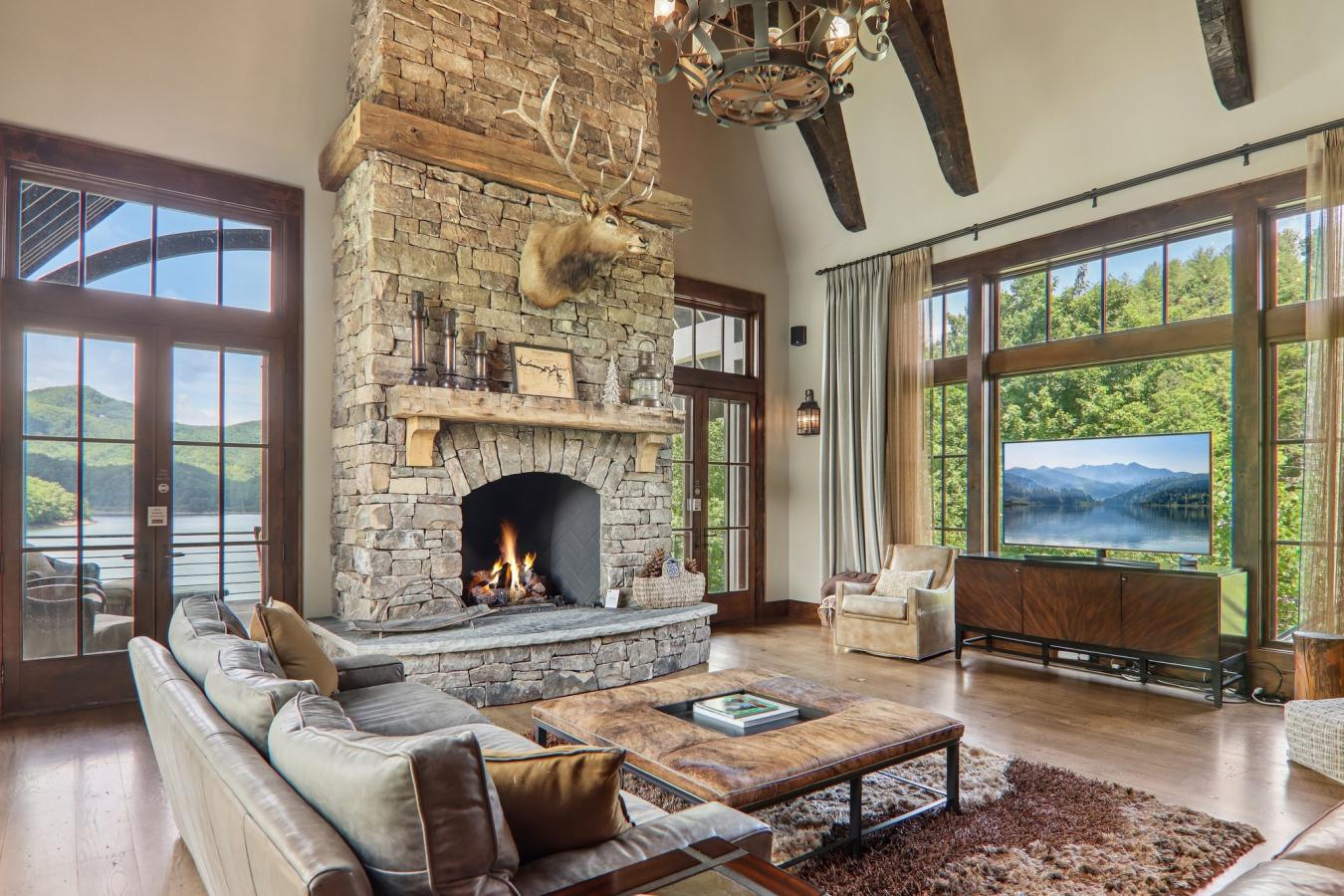 A rare lakefront legacy estate set within the prestigious wilderness c – image 7