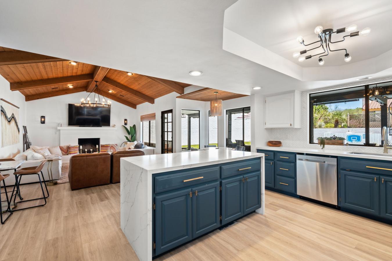 1015 E Country Gables Drive, Phoenix, Maricopa, 85022, United States, 4 Bedrooms Bedrooms, ,3 BathroomsBathrooms,Residential,For Sale,1015 E Country Gables Drive,228649