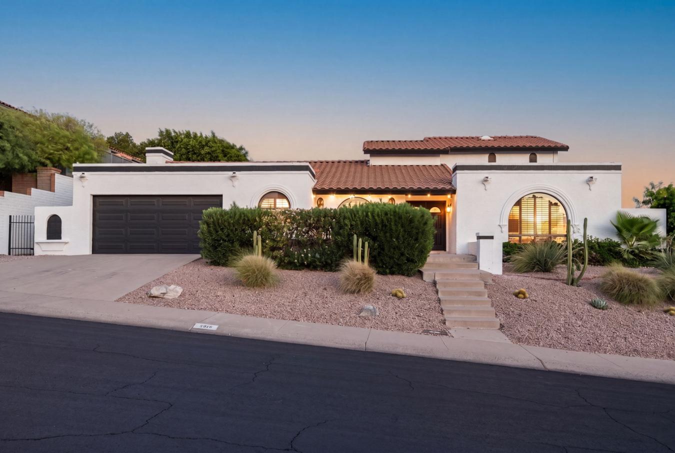 1015 E Country Gables Drive, Phoenix, Maricopa, 85022, United States, 4 Bedrooms Bedrooms, ,3 BathroomsBathrooms,Residential,For Sale,1015 E Country Gables Drive,228649