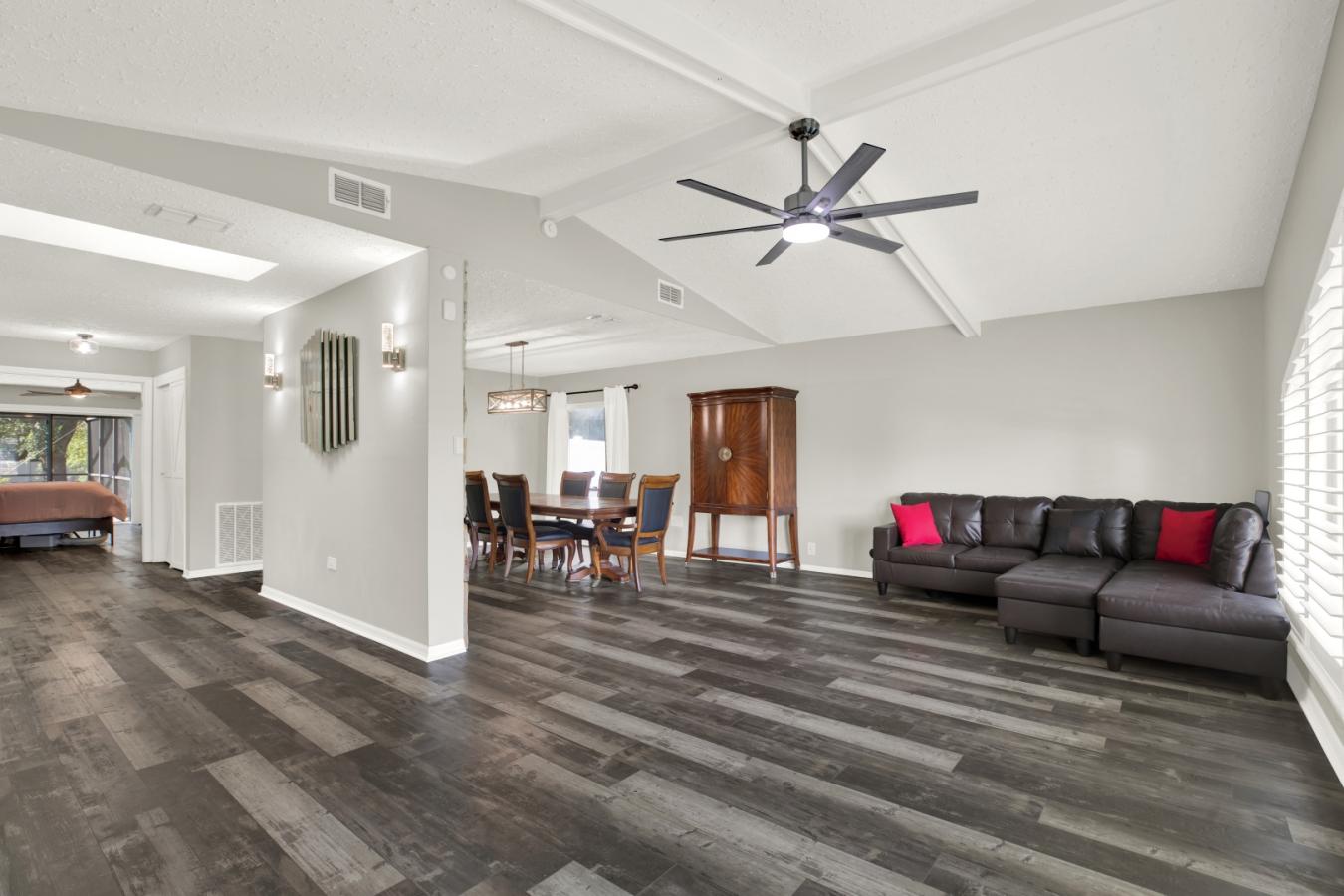 7487 River Country Drive, Weeki Wachee, Hernando, 34607, United States, 4 Bedrooms Bedrooms, ,3 BathroomsBathrooms,Residential,For Sale,7487 River Country Drive,TB8524492
