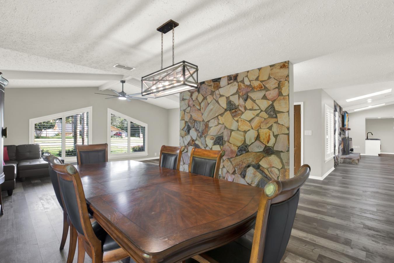 7487 River Country Drive, Weeki Wachee, Hernando, 34607, United States, 4 Bedrooms Bedrooms, ,3 BathroomsBathrooms,Residential,For Sale,7487 River Country Drive,TB8524492