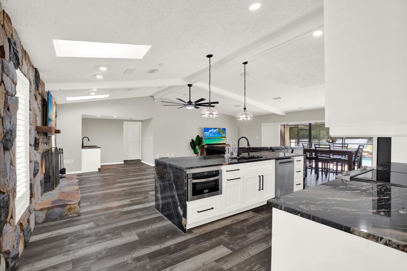 7487 River Country Drive, Weeki Wachee, Hernando, 34607, United States, 4 Bedrooms Bedrooms, ,3 BathroomsBathrooms,Residential,For Sale,7487 River Country Drive,TB8524492