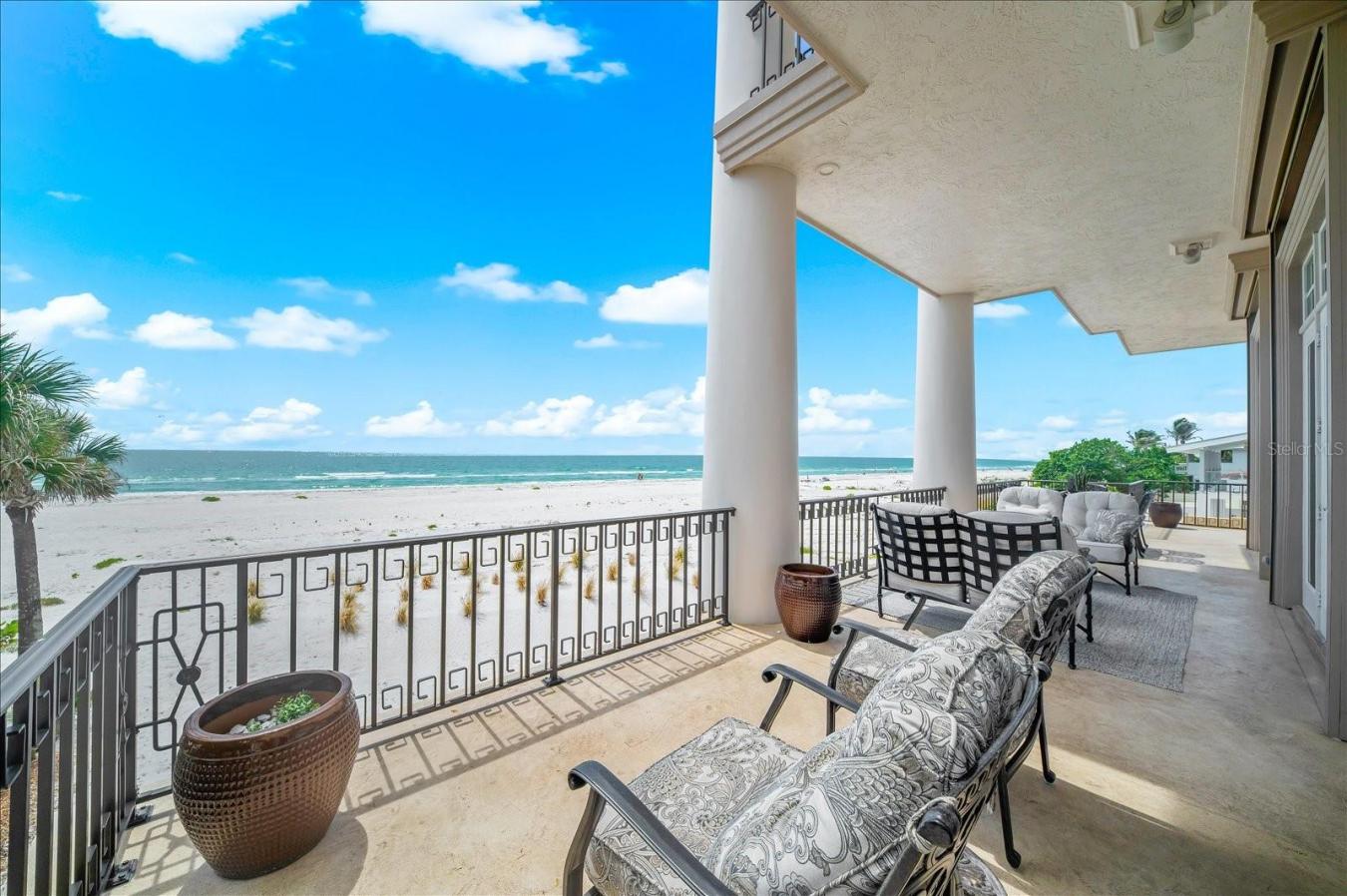 A rare offering along the iconic shores of Clearwater Beach, this exce – image 12