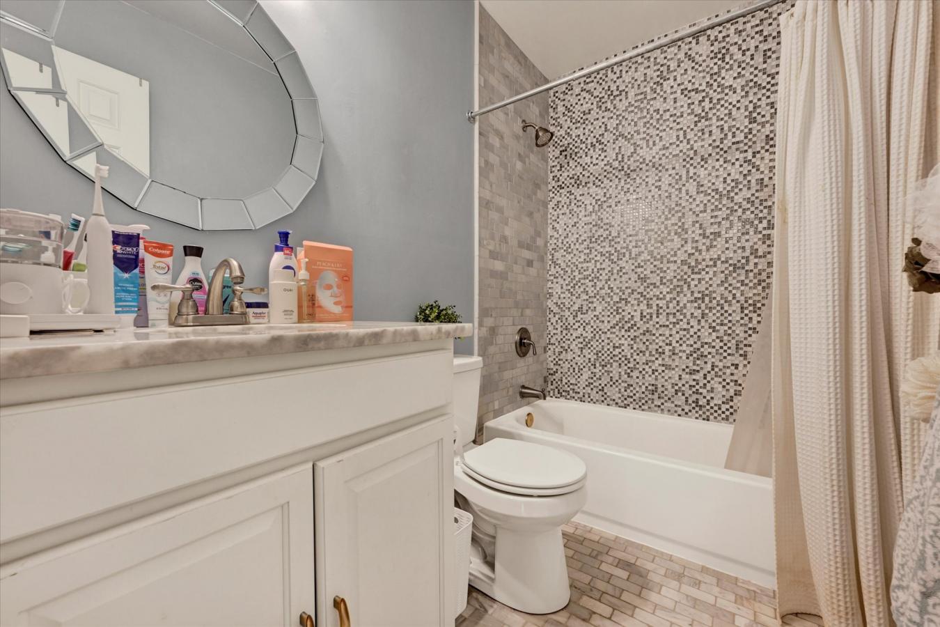 34 Dulaney Hills Court, Cockeysville, Baltimore, 21030, United States, 5 Bedrooms Bedrooms, ,3 BathroomsBathrooms,Residential,For Sale,34 Dulaney Hills Court,MDBC2164628